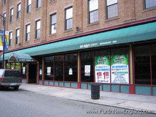 Hartford Vine Bar & Lounge