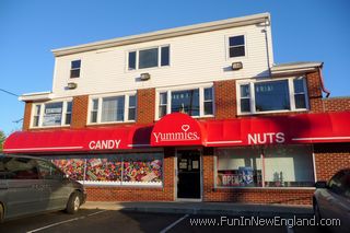 Kittery Yummies Candy & Nuts