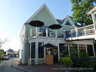 Provincetown Sage Inn & Lounge