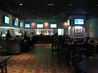 Springfield Tower Square Sports Bar & Grill
