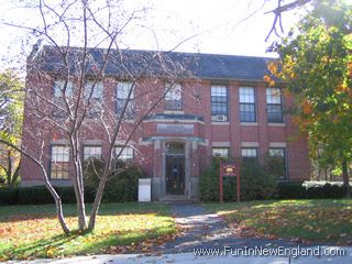 Chester Hamilton Memorial Library