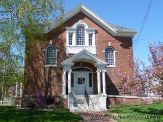 Hadley Goodwin Memorial Library