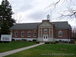 Hampden Hampden Public Library