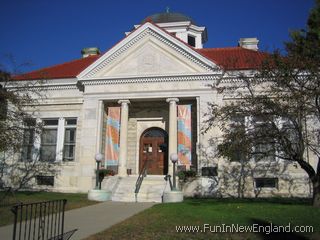 Lee Lee Library