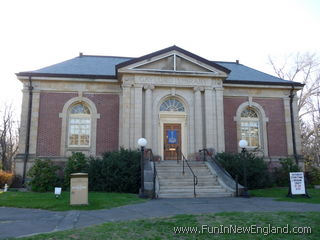 South Hadley Gaylord Memorial Library