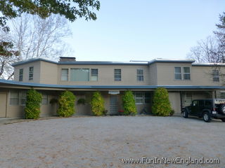 Williamstown Field Farm & The Folly