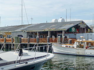 Newport Aquidneck Lobster Bar